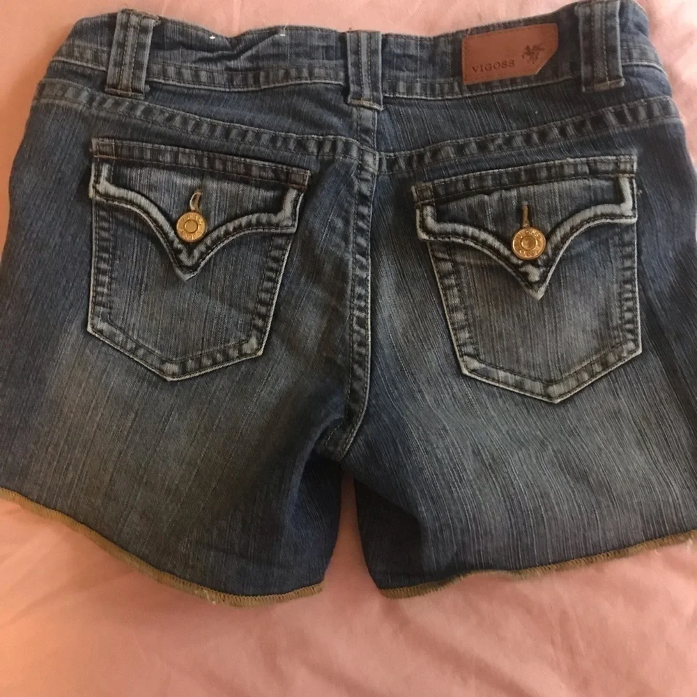 𝅺VIGOSS womens shorts. Size 9